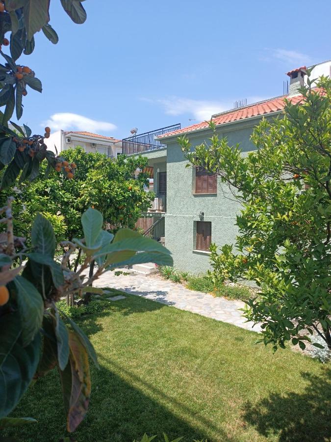Betty'S Garden House Villa Nea Anchialos Exterior photo